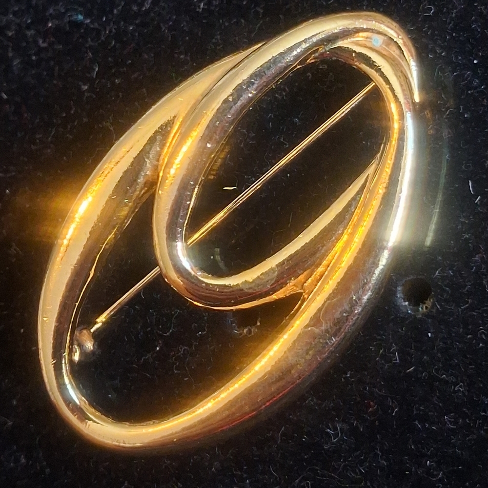 Gold Tone Abstract Oval Brooch - Women Jewelry